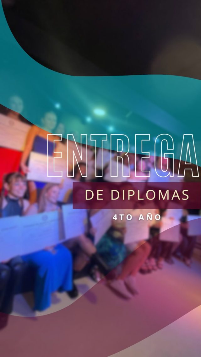 Hoy les mostramos lo que fue la entrega de diplomas de nuestros alumnos/as de 4to año 🤩

Estamos muy felices por el crecimiento de todos ustedes y por elegirnos estos 4 años de Carrera ❤️.

Si queres ser parte de la Carrera en el 2025 ¡Ya podes anotarte! 

Pedinos info 📲