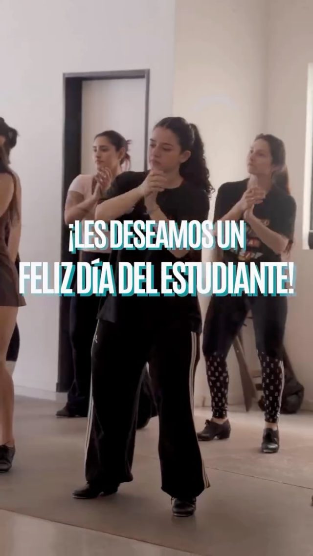 Hoy celebramos a quienes dan vida a la Carrera 🤩

Nuestros/as estudiantes son el corazón de la carrera: con esfuerzo, disciplina y talento transforman cada clase en arte.

¡Feliz Día del Estudiante ❤️!
