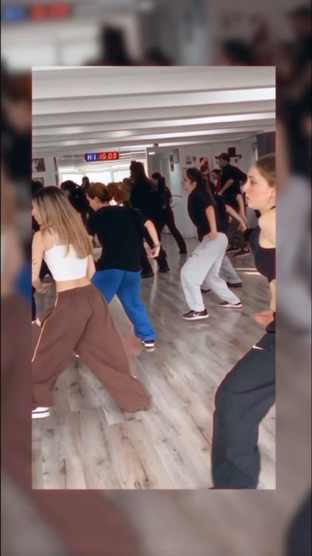 🔥ATENCIÓN BAILARINXS🔥 

Si ya tenés experiencia en danzas urbanas, llegó el momento de llevar tu nivel al máximo 🚀.

📅 Audición: 26/02 
🎯 Evaluaremos tu groove, intención, proyección y definición de movimiento. 

¿Estás listx para el desafío? 💥 Sumate al 2do nivel de nuestra formación. 

📲 Pedinos info